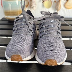 Zoom Gray and Black Running Shoes